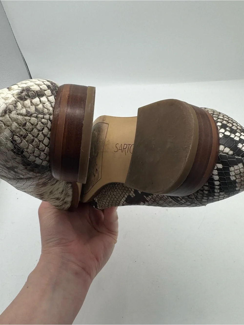 Franco Sarto Portia Snakeskin Embossed Leather Loafer‎ Flats Women's Size 9